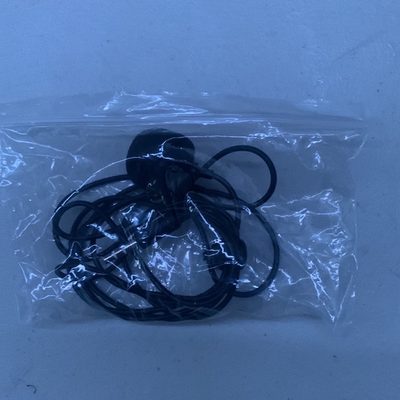 Mini Microphone pluggin - Picture 2 of 6